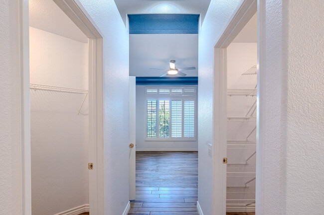 Building Photo - 44357 Royal Lytham Dr