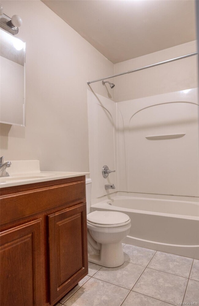 Building Photo - 62-21 Almeda Ave