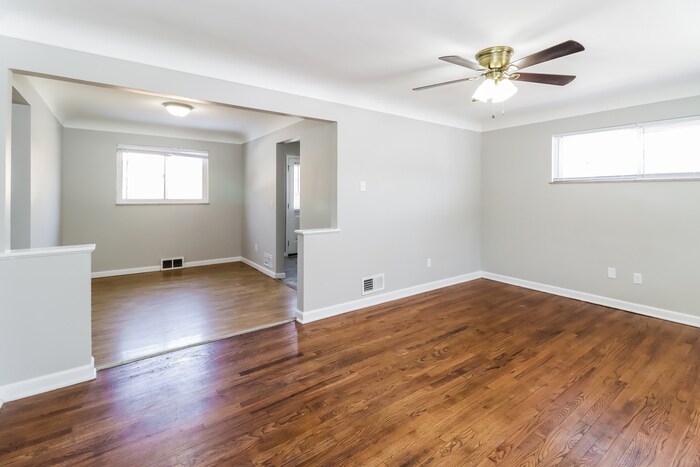 Building Photo - 1206 Toluca Ct