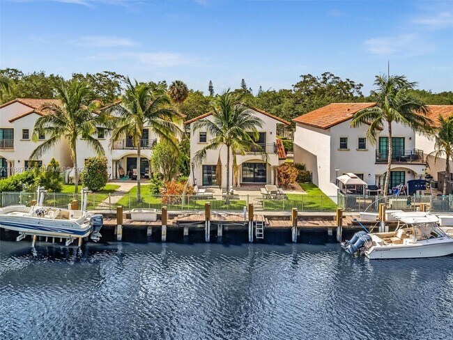 Building Photo - 2901 Hidden Harbour St