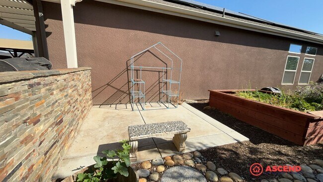 Building Photo - Amazing Home Off Calloway and Snow Rd!