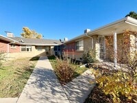 Building Photo - 3696 Glencoe St