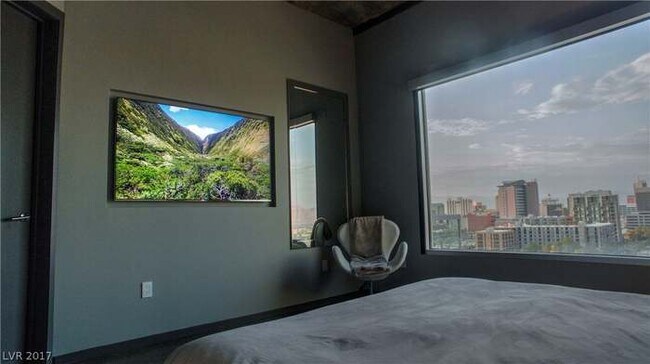 Master Suite - 900 Las Vegas Blvd N