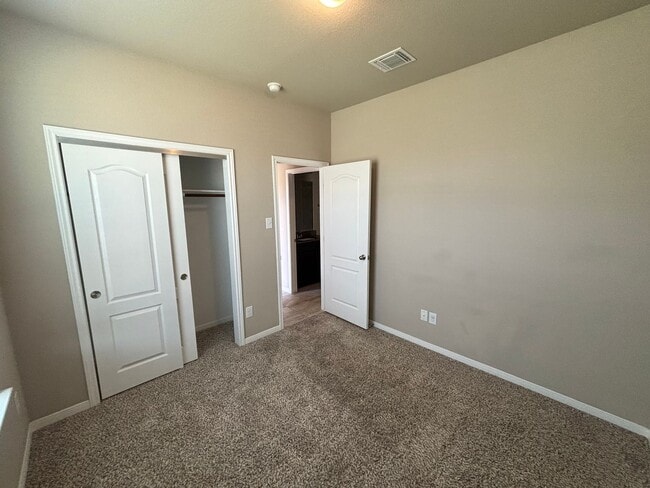 Building Photo - 7717 Hickman St