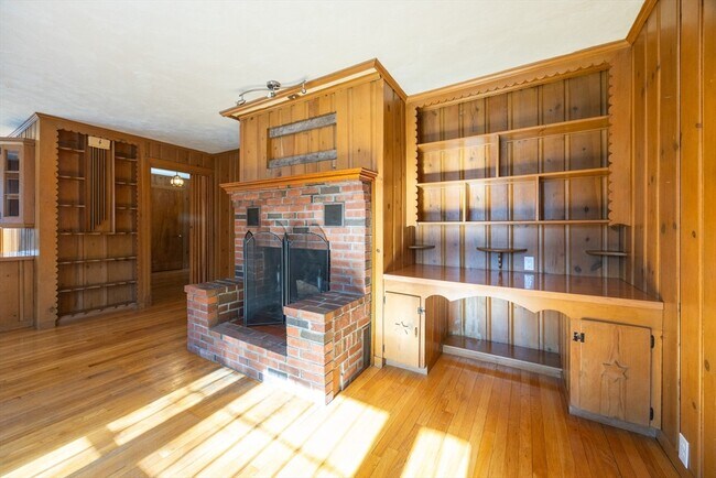 Building Photo - 22 Exchange St