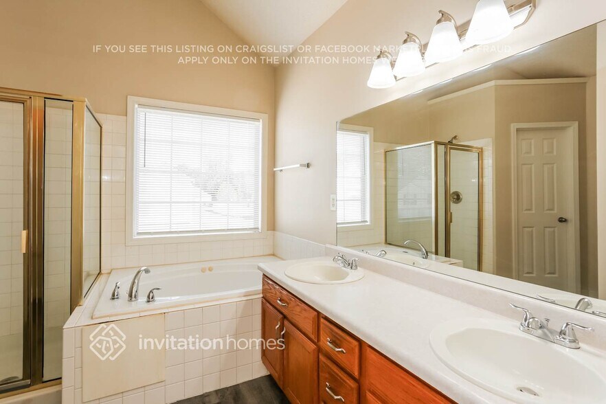 Building Photo - 64 Birch Chase