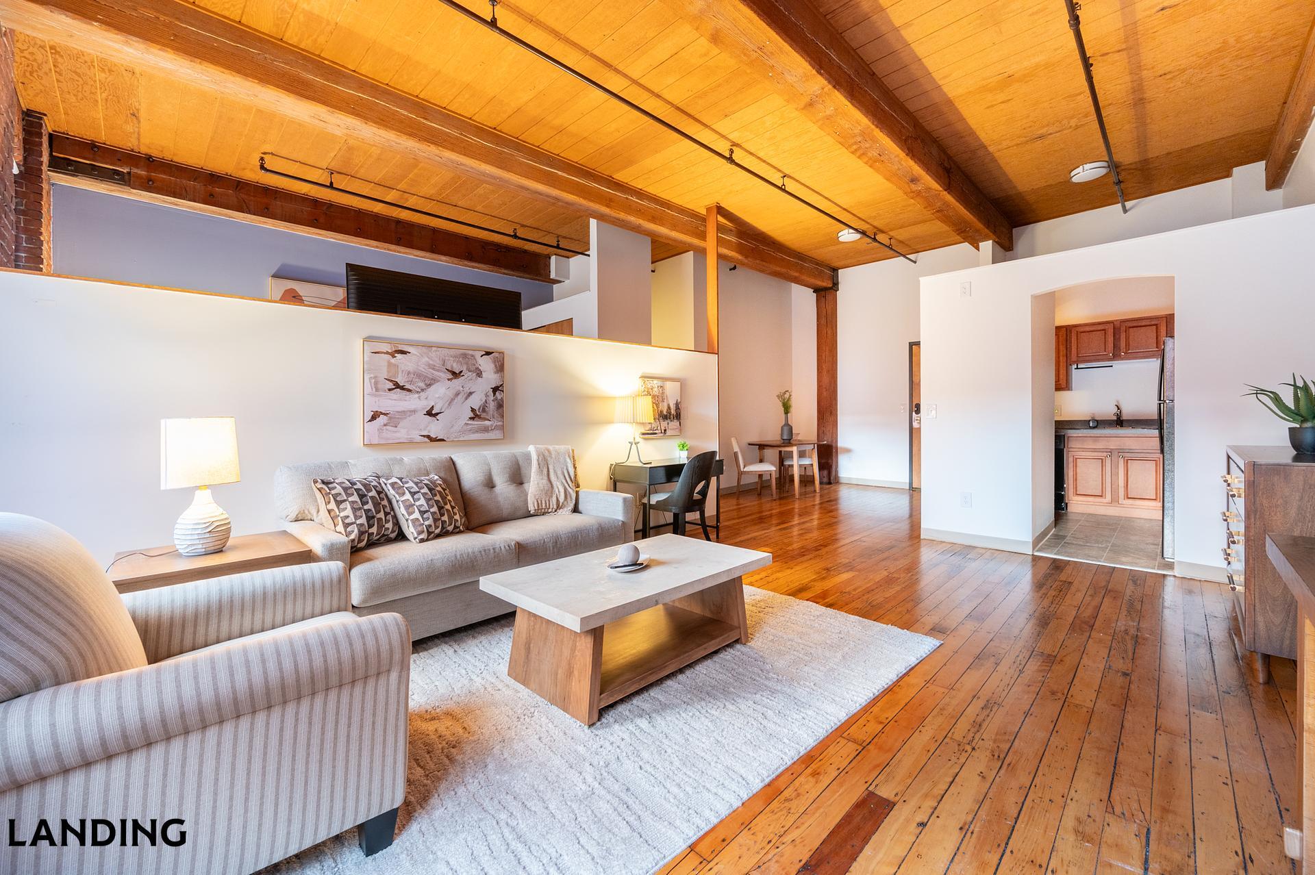 Building Photo - 45 Willow St