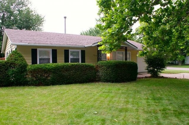 Primary Photo - 1714 Crescent Dr