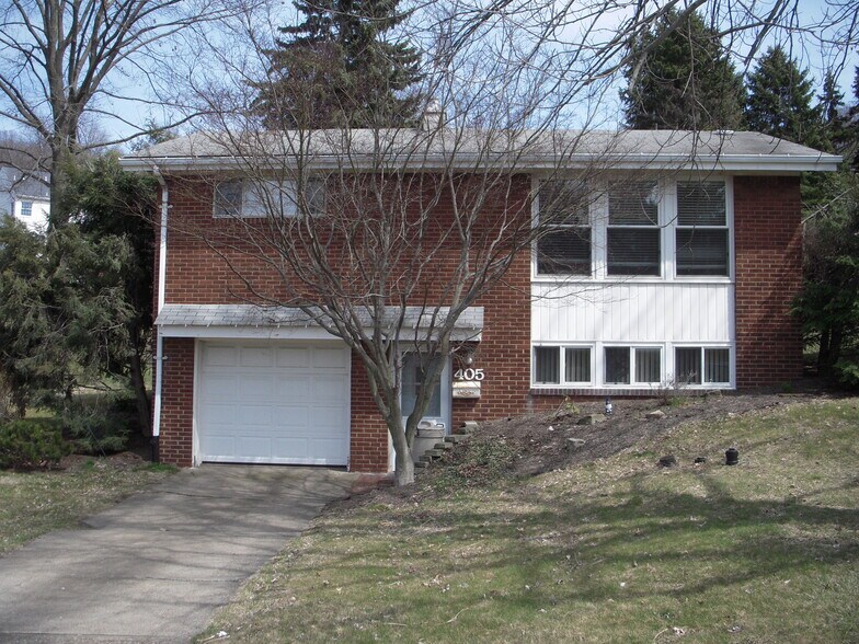 Building Photo - 405 Lindsay Rd