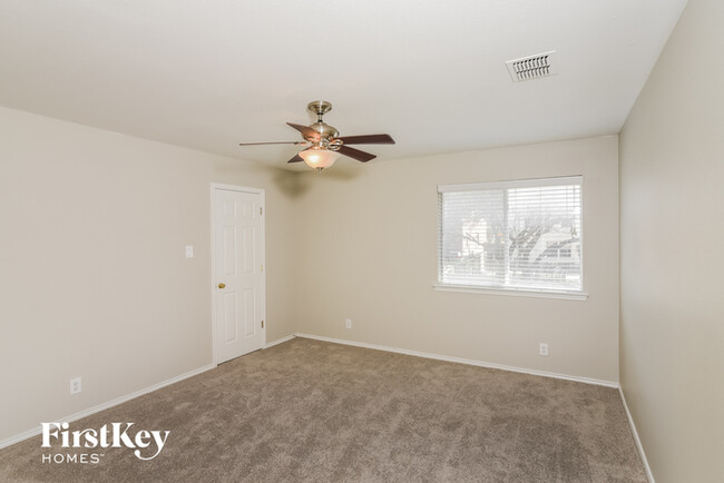 Building Photo - 16918 Darien Wing