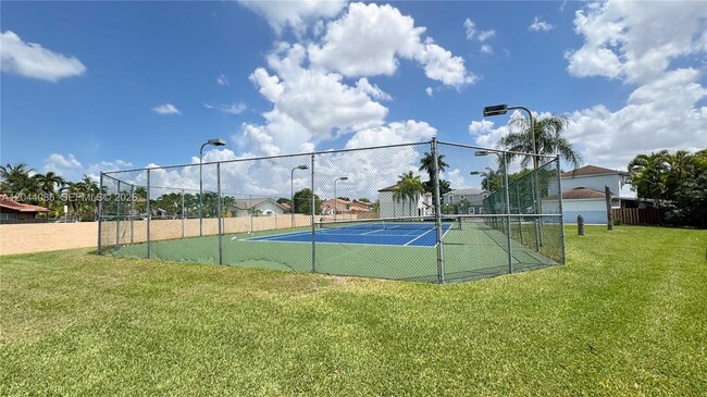 Building Photo - 9044 SW 148th Ct