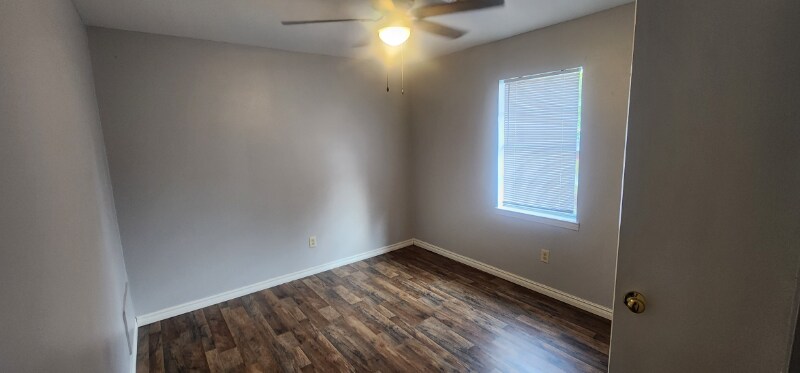 Building Photo - 416 E K St