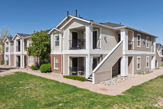 Building Photo - Fountain Springs