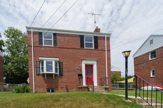 Building Photo - 10024 Lorain Ave
