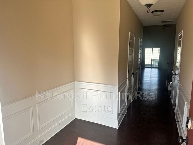 Building Photo - 6054 Townes Way