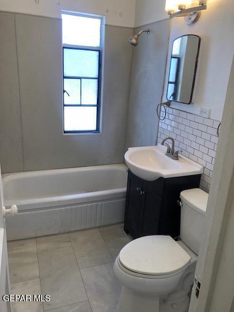 Building Photo - 1307 Chadbourne St