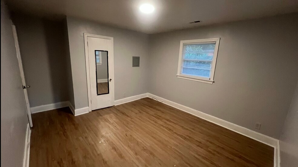 2nd bedroom - 1351 Waverly Ave