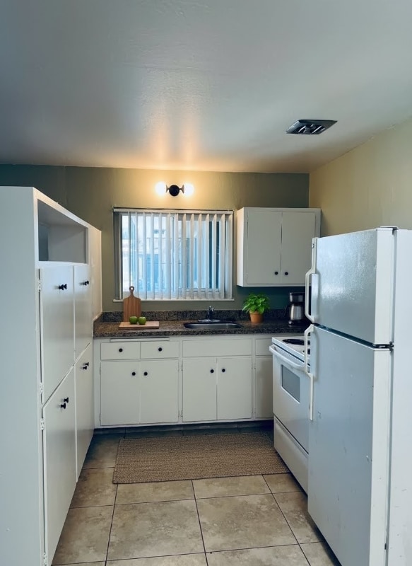 Building Photo - 6638 MacArthur Blvd