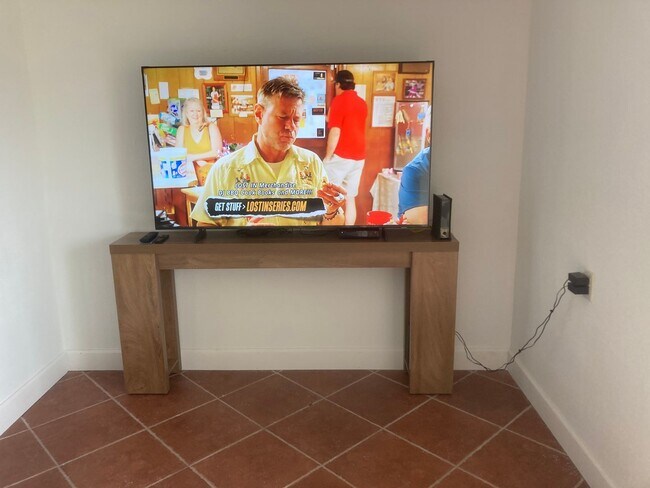 Building Photo - Casa Rio Waterfront Condominium