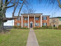 Building Photo - 1711 Valley Forge Way