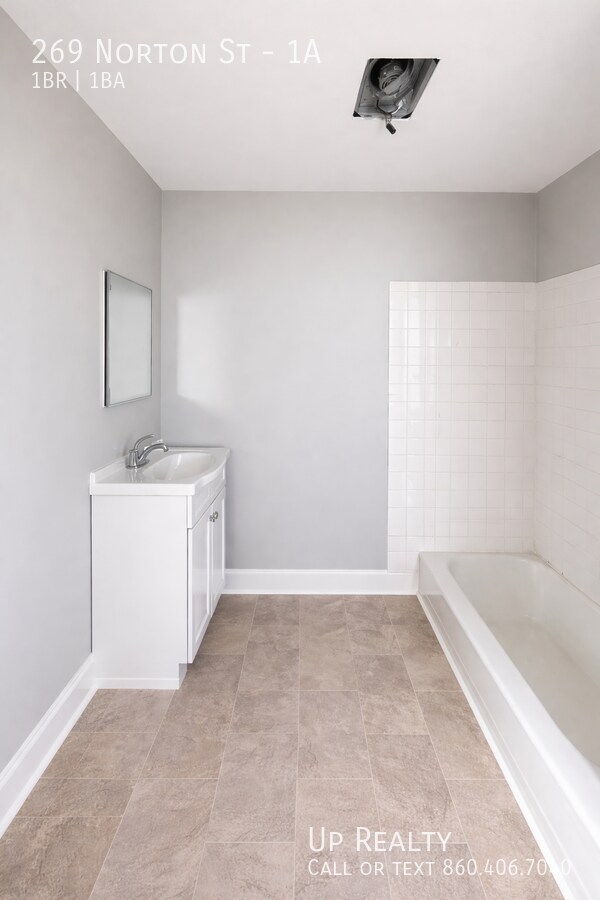 Building Photo - 269 Norton St