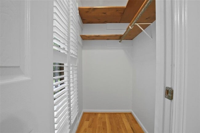 Building Photo - 1445 Land O Lakes Dr