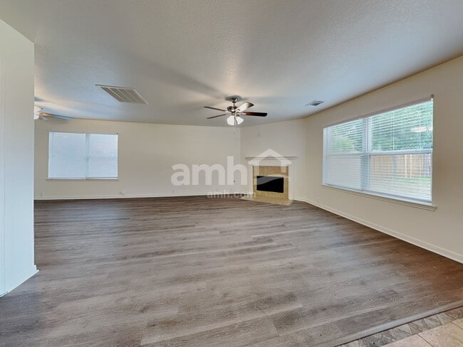 Building Photo - 11806 Skydale Dr