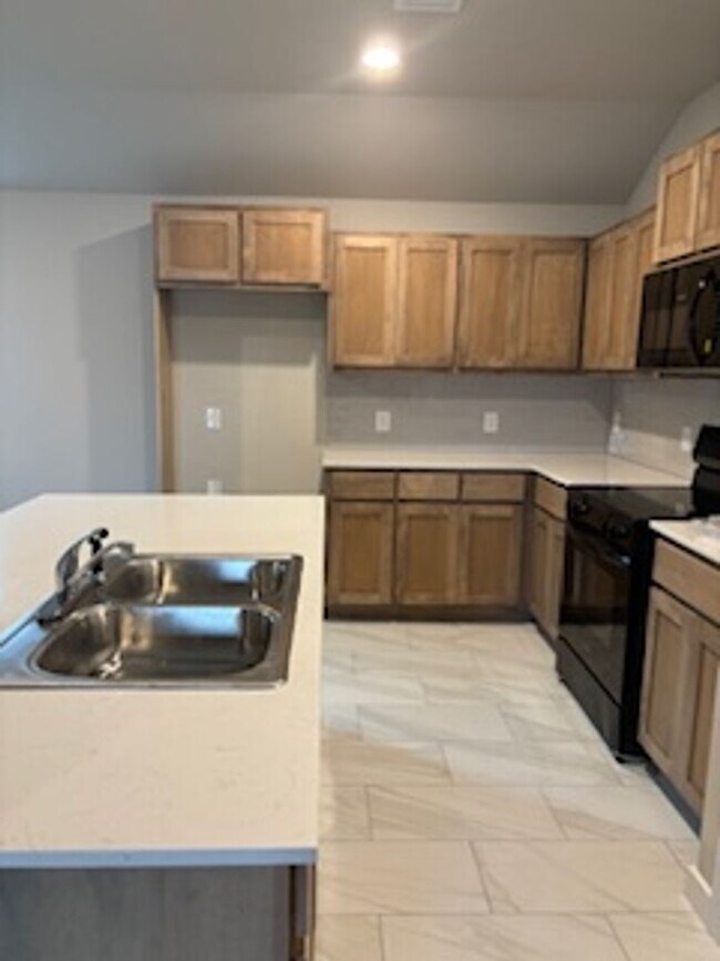 Building Photo - First Month Free!