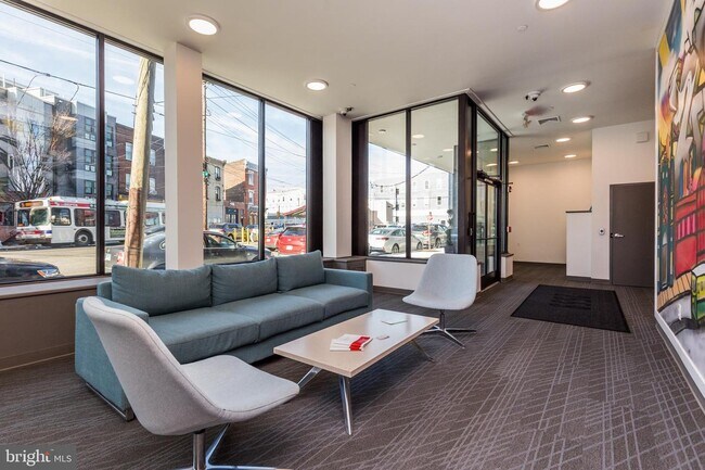 Building Photo - 2559 Amber St