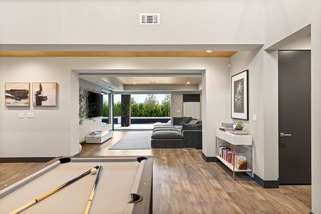 Building Photo - 11142 San Terrazo Pl