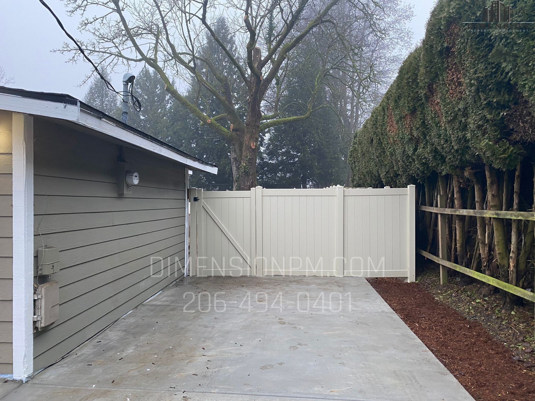 Building Photo - 1519 Maple Ln