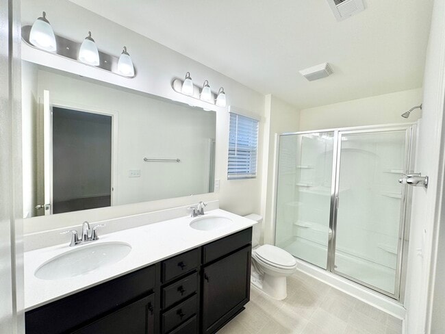 Building Photo - 113 Lorcan Ln