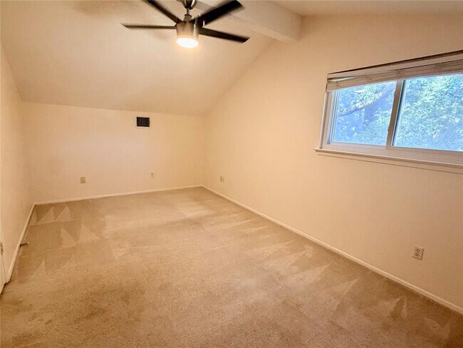 Building Photo - 11606 Birchbark Trail