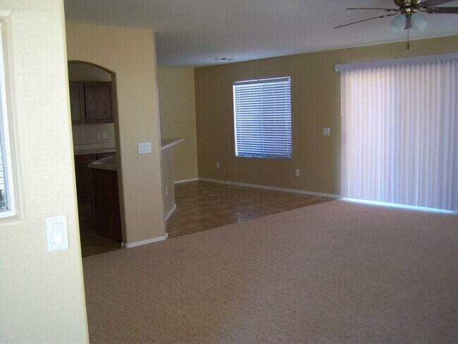 Building Photo - COMING SOON!! 4 BED 3 BATH, 2 CAR GARAGE IN SAN TAN VALLEY