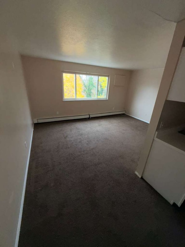 Building Photo - 14815 Euclid Ave