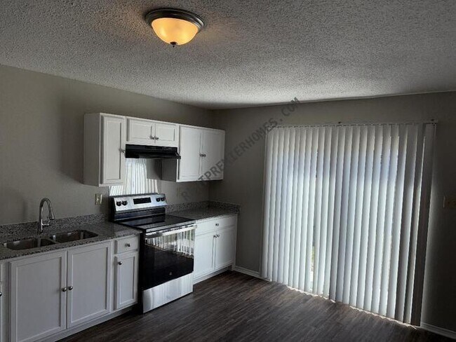 Building Photo - 13019 Woller Creek