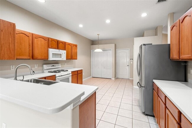 Building Photo - 30938 Prout Ct