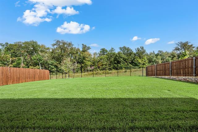 Building Photo - 3200 Willow Ter Ln