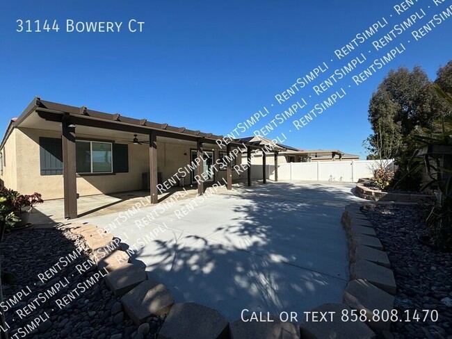 Building Photo - Spacious & Modern 4-Bedroom + Office Home ...