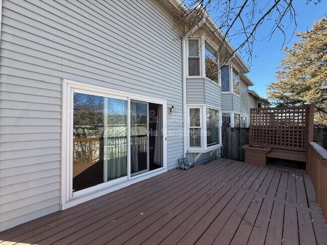 Building Photo - 140 Leslie Ln