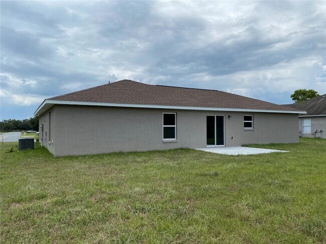 Building Photo - 14843 SW 48th Ave