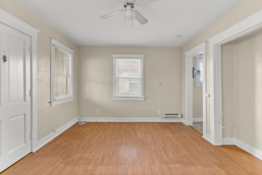 Building Photo - 441 Dawson Ave