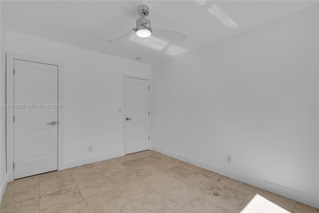 Building Photo - 6376 SW 20th St