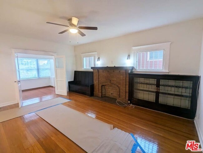 Building Photo - 1421 Kellam Ave