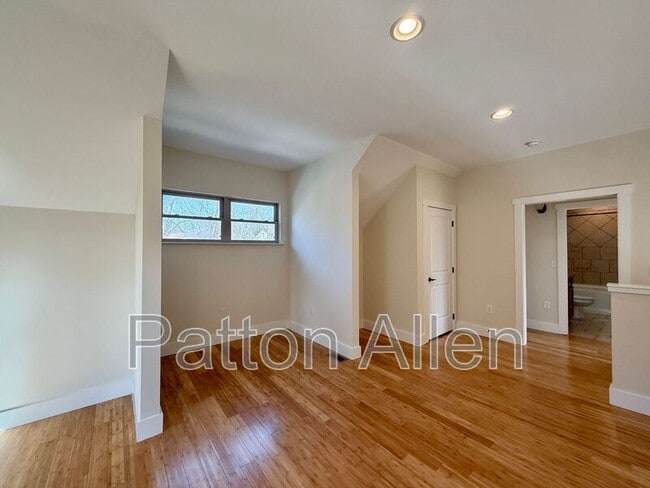 Building Photo - 12 Conscious Way