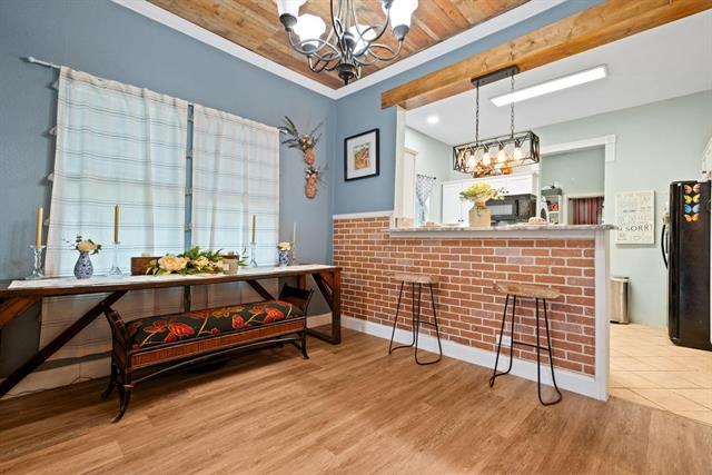 Building Photo - 809 SW 5th Ave