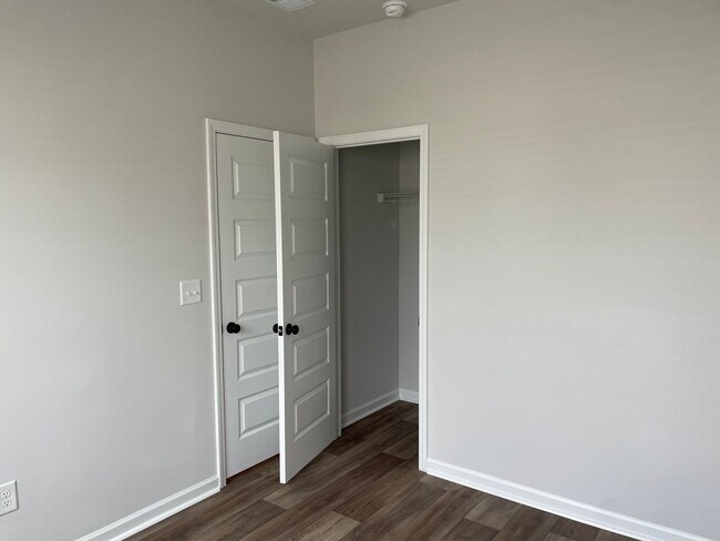 Building Photo - 2114 Wild Indigo Cir NW