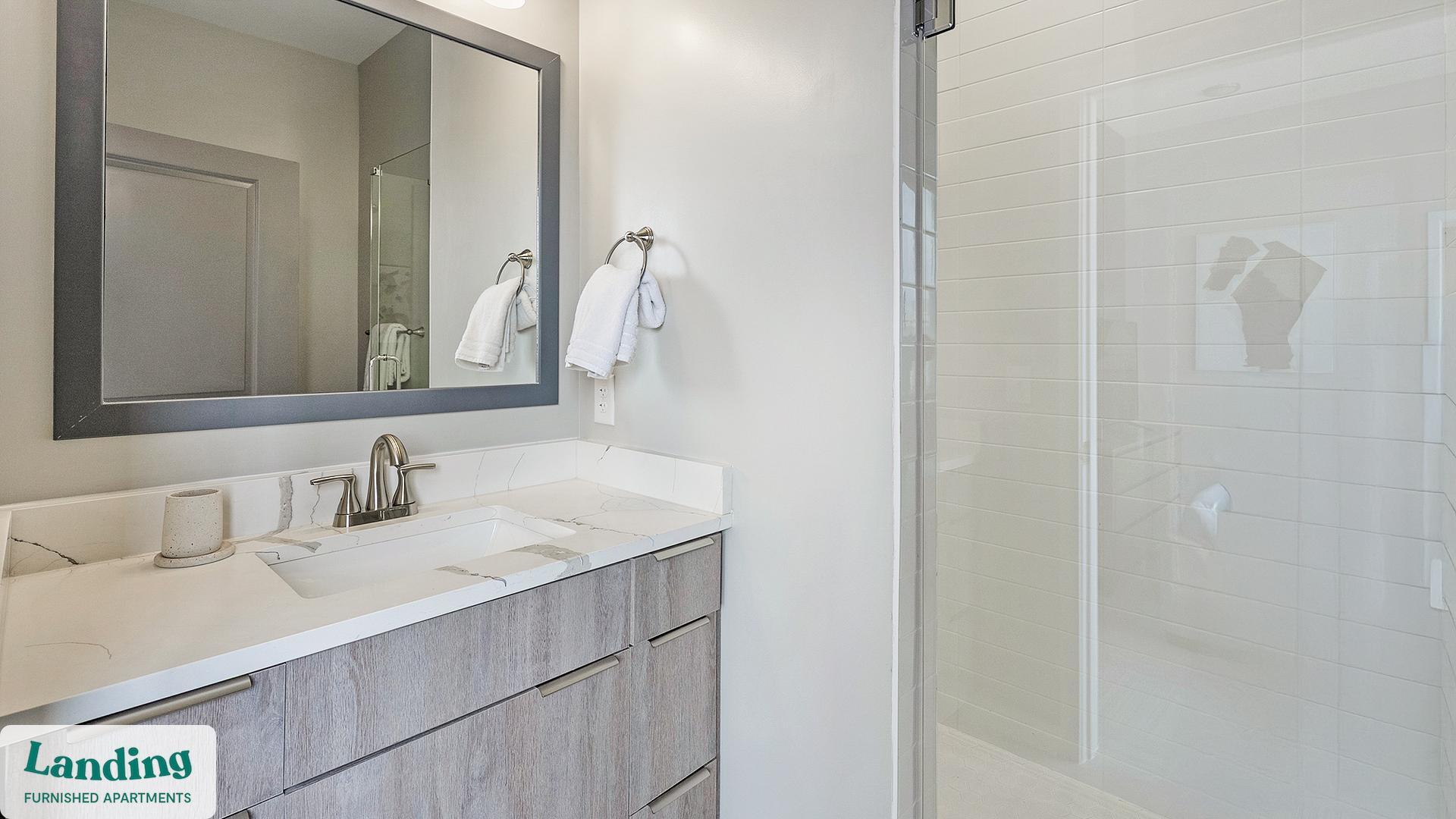 Building Photo - 600 19th St N