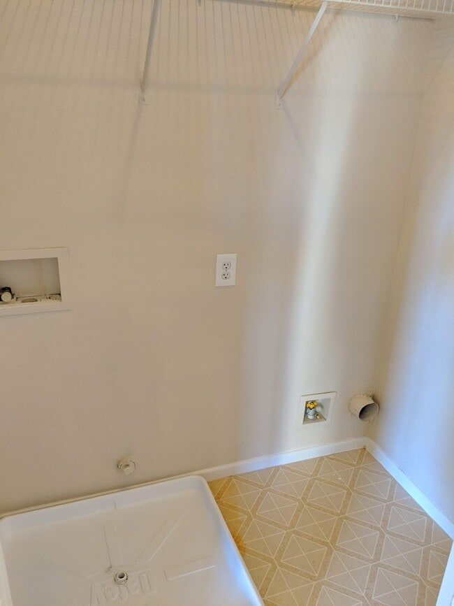 Building Photo - 7312 Marble Lake St