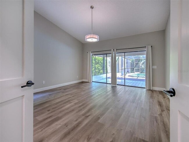 Building Photo - 3105 Mossvale Ln